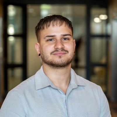 Jeen Roorda Hernandez — founder of Rohenza Solutions